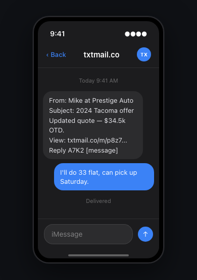 SMS preview showing a message from txtmail.co with the sender name, subject, message preview, a private thread link, and a reply code